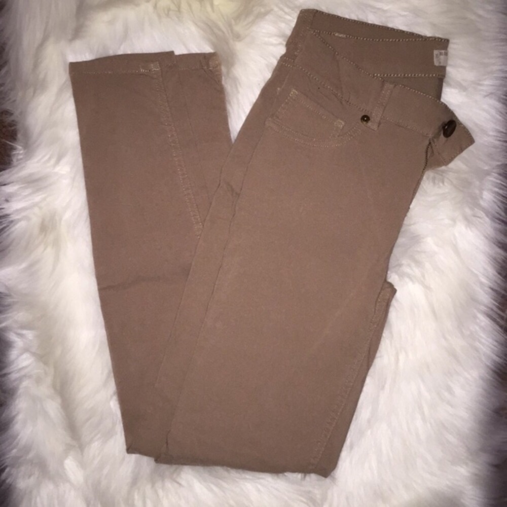 Skinny Khaki Pants